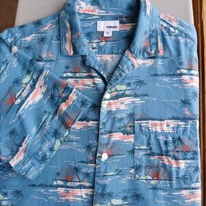 Sonoma Island Multi Camp Shirt M casual button up collared hawaiian flamingo